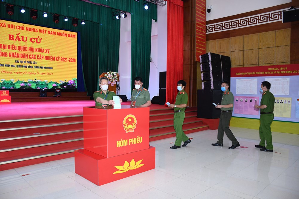 Công bố kết quả bầu cử và danh sách trúng cử đại biểu HĐND thành phố khóa XVI, nhiệm kỳ 2021-2026